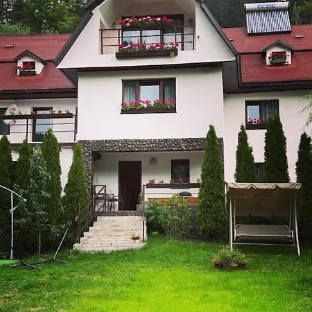 Montagnoli Luxury Villa *
